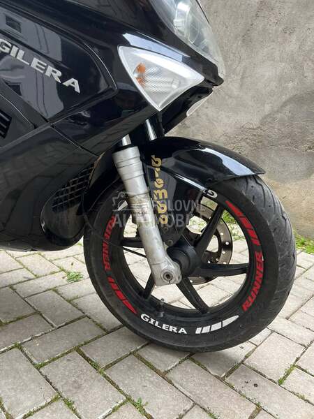 Gilera runner st 200