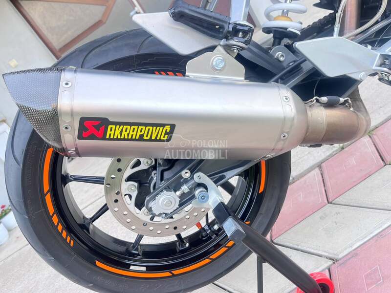 KTM Duke 200
