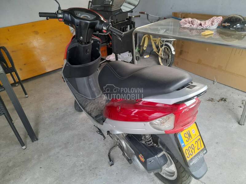 Peugeot v clic