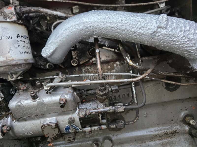 IMT 558