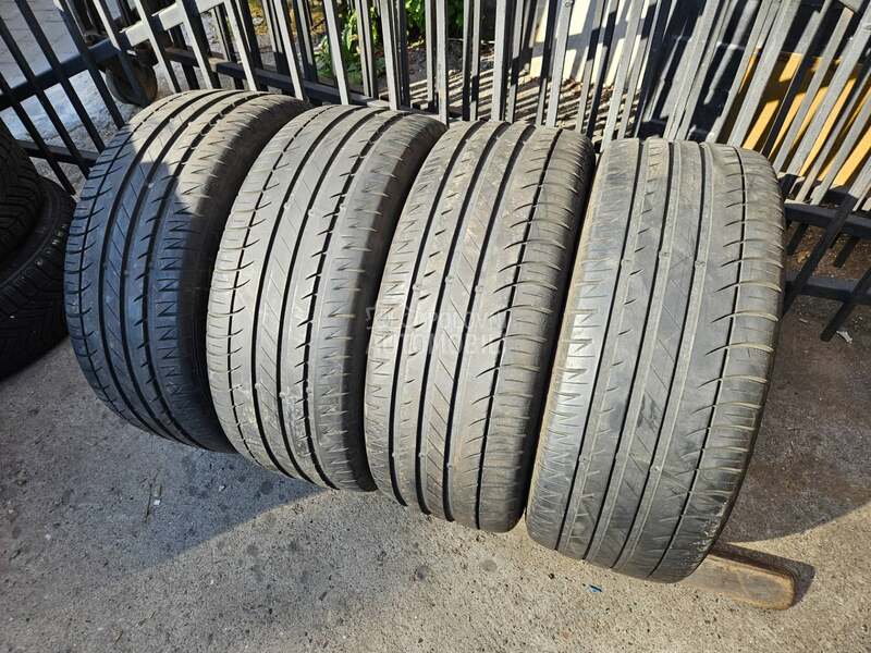 Michelin 215/45 R17 Letnja