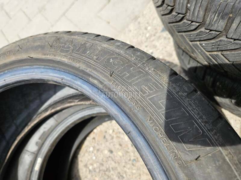 Michelin 215/45 R18 Letnja