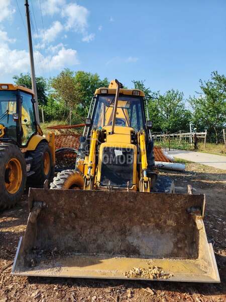 JCB 3CX