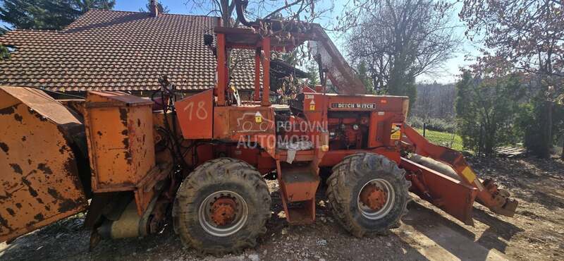 Ditch Witch DITCH WITCH R100P