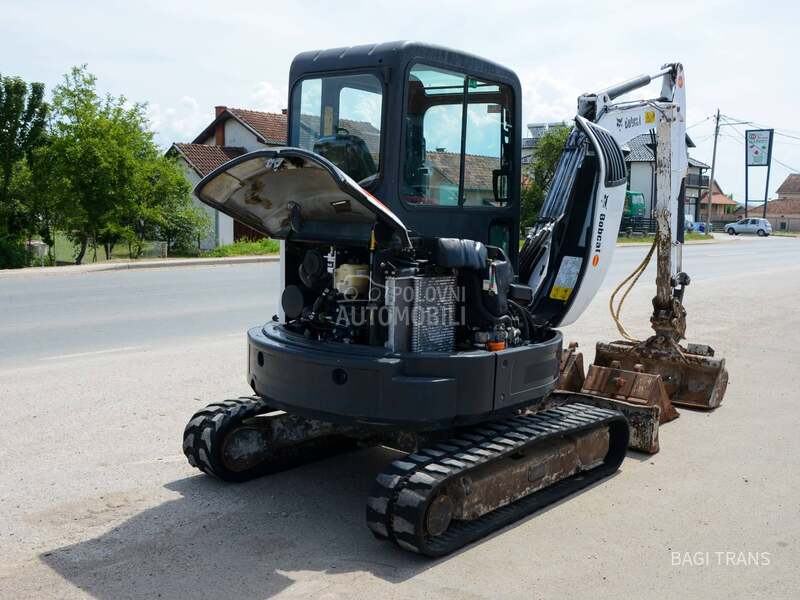 Bobcat E35