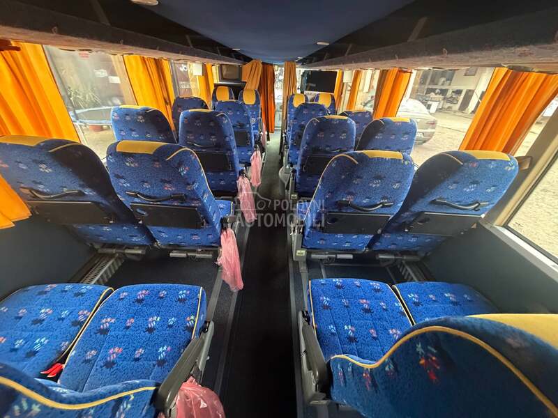 Vanhool T927