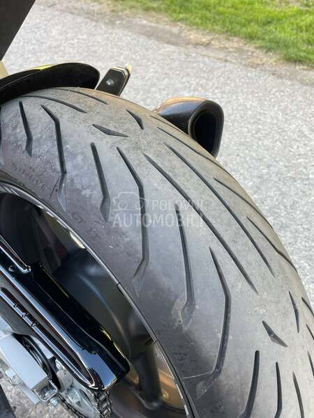 Honda hornet