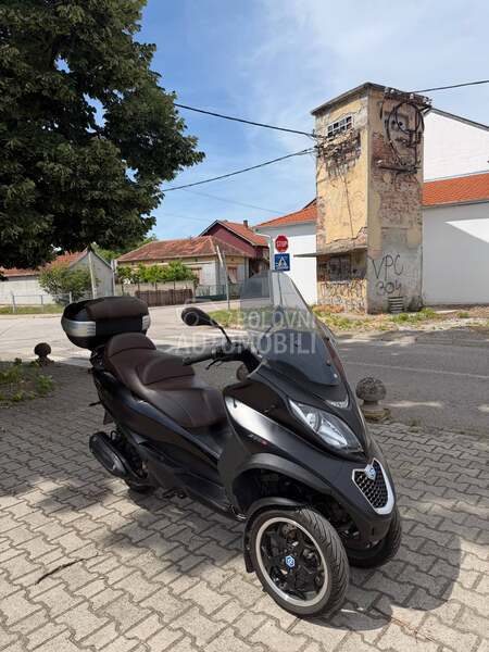 Piaggio MP3 300ie LT