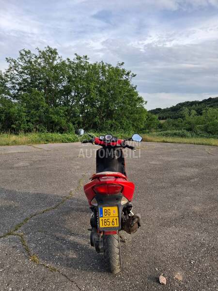Peugeot speedfight2