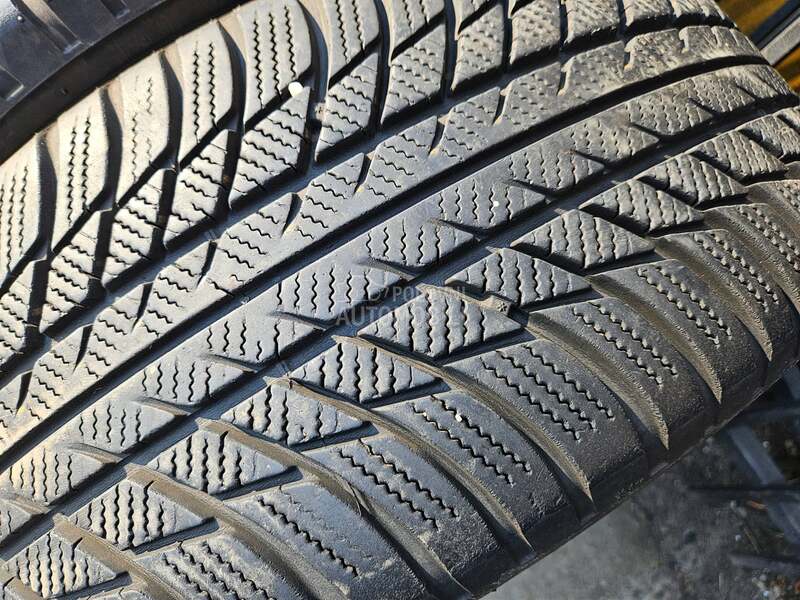 Bridgestone 215/55 R17 Sve sezone