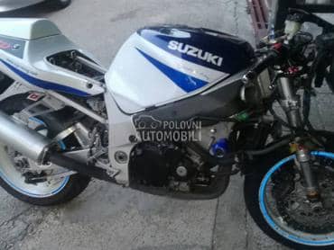 Suzuki Gsxr 600 750 delovi