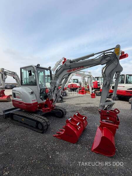 Takeuchi TB235