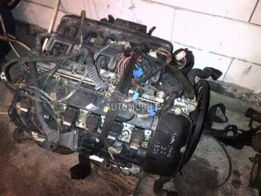 BMW - kompletan auto u delovima