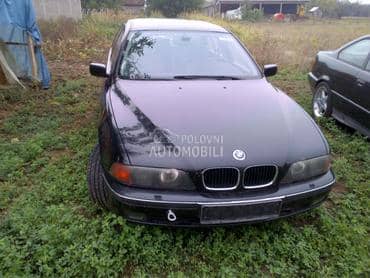 BMW - kompletan auto u delovima