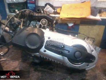 Piaggio Beverly delovi