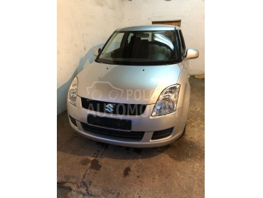 Suzuki Swift 2010. god. -  kompletan auto u delovima