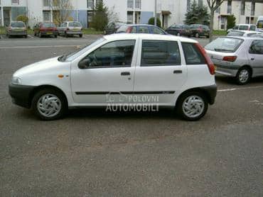 Fiat Punto - kompletan auto u delovima