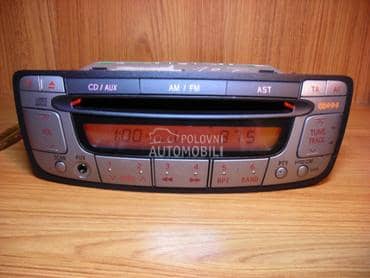 Fabricki cd plajer za Citroen C1