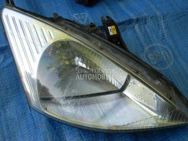 Desni far za Ford Focus