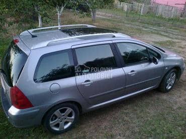 Delovi za Peugeot 307