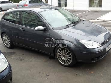 Ford Focus - kompletan auto u delovima