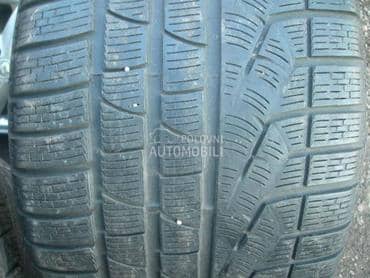 Pirelli 295/35 R18 Zimska