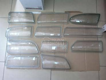 Stakla farova za Hyundai Accent od 1994. do 1999. god.