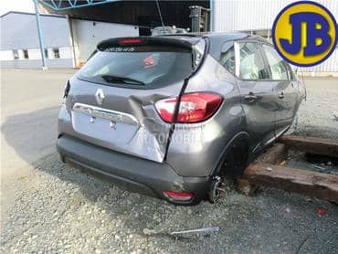 Renault - kompletan auto u delovima