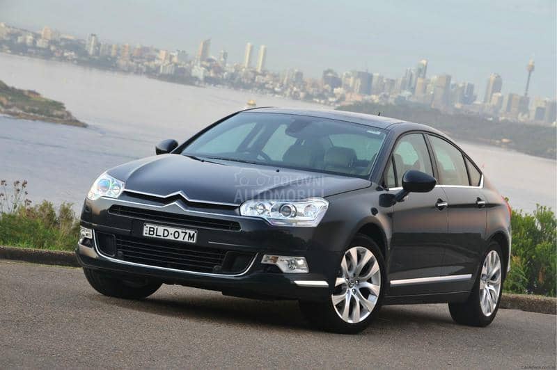 Citroen C5 - kompletan auto u delovima