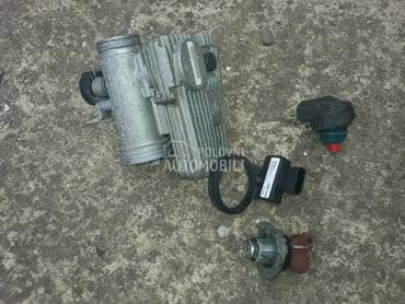 Cdi sa kljucem i bravom