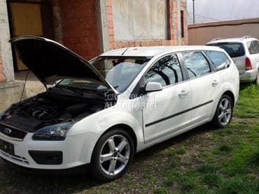 Ford Focus 2008. god. - kompletan auto u delovima