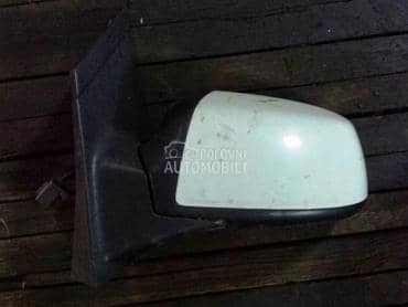 Retrovizor za Ford Focus od 2005. do 2008. god.
