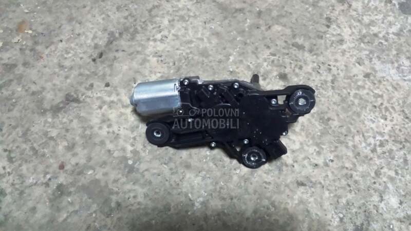 Motor brisaca