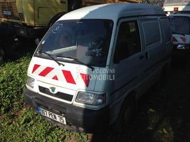 Delovi za Piaggio Porter