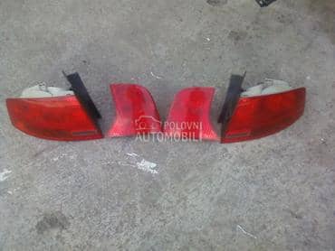 Stop svetla za Audi A4 za 2005. god.