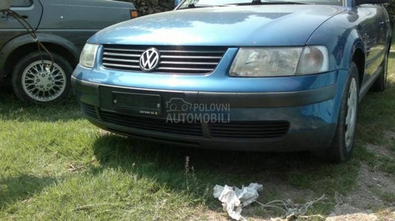 PASSAT B5 U DELOVIMA