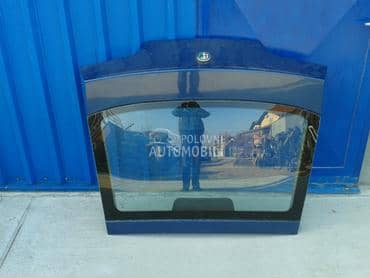 Vrata gepeka za Alfa Romeo 