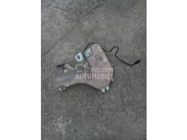 Rezervoar aditiva za Peugeot 407