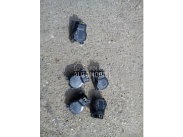 Motori klapni ventilacije za Peugeot 407