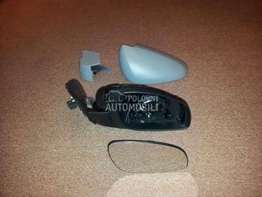 Desni retrovizor za Opel Vectra C od 2002. do 2008. god.