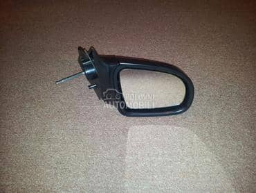 Desni retrovizor za Opel Corsa B