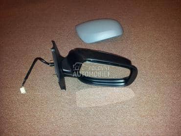 Desni retrovizor za Toyota Yaris od 2006. do 2012. god.