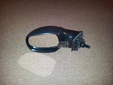 Mehanički levi retrovizor za Citroen C3 od 2002. do 2010. god.