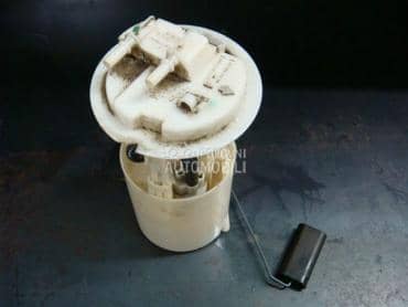 Benzinska pumpa za Peugeot 206