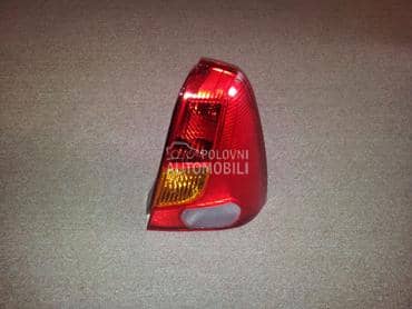 Stop svetlo desno za Dacia Logan od 2004. do 2008. god.