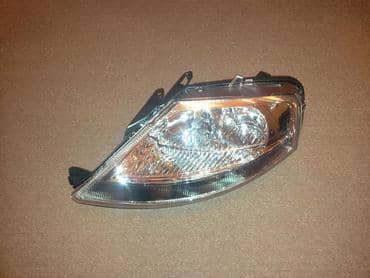 Far levi za Citroen C3 od 2002. do 2010. god.