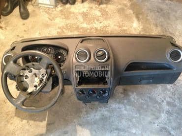 Instrument tabla za Ford Fiesta od 2005. do 2007. god.