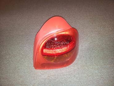 Stop svetlo desno za Renault Twingo od 2000. do 2004. god.