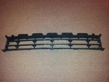 Centralna resetka za Renault Megane od 2002. do 2005. god.