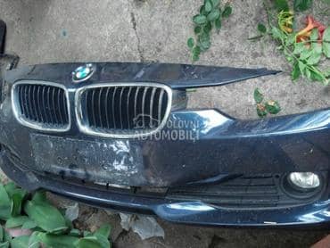 Prednji branik f31. za BMW 320
